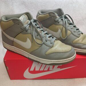 Nike Dunk mid size 12 dark stucco